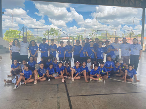 PROJETO DESENVOLVENDO PESSOAS ATRAVÉS DO ESPORTE PROMOVE ENTREGA DE UNIFORMES A JOVENS ATLETAS EM TERESINA/PI