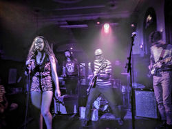 Live at Quai des Brumes  Mtl 2019