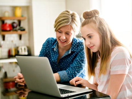 Savvy ways to encourage your teens to save and invest