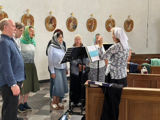 службы в церкви