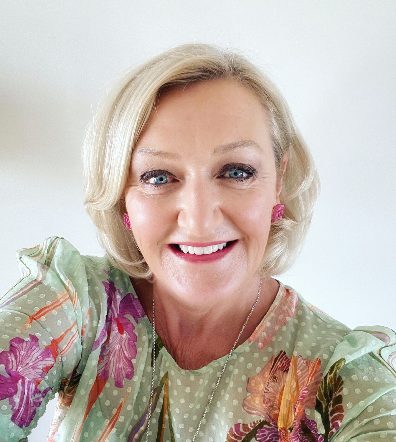 Writer: Robyn Paterson