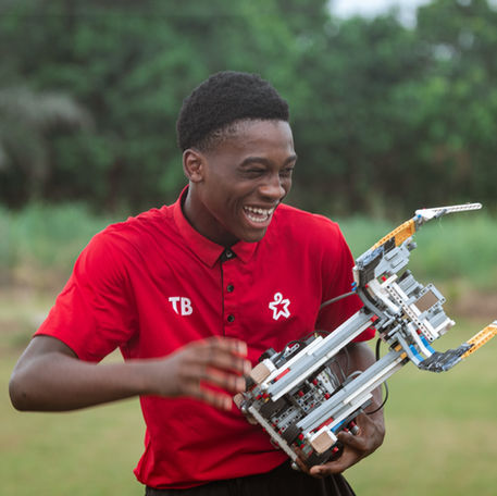 STEM Teacher - RIGHT TO DREAM GHANA