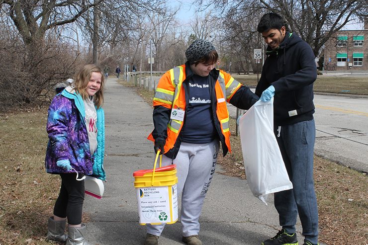 River Cleanup Spring 15