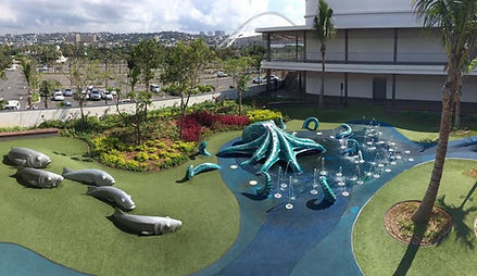 Large-scale themed environment sculptures for Sun Coast Casino by Herd Art Studio