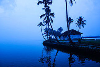 Inland Kerala Holiday FortKochi Mattanchery tours Package