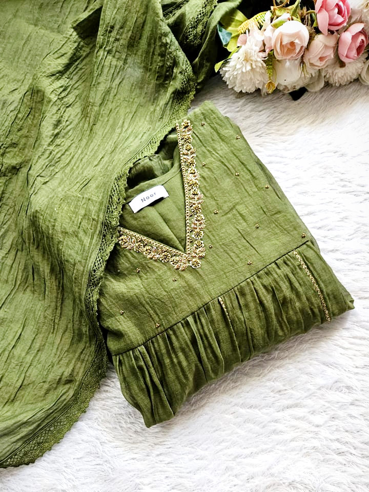 HN108 - Embroidered Chandheri Top with Dupatta and bottom