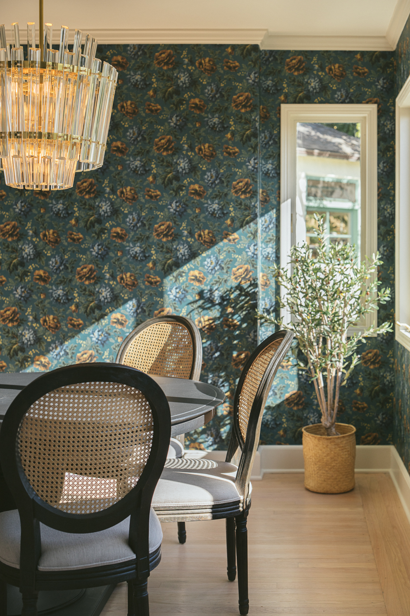 The Fleur House: Paint Color Roundup — Hearth Homes Interiors