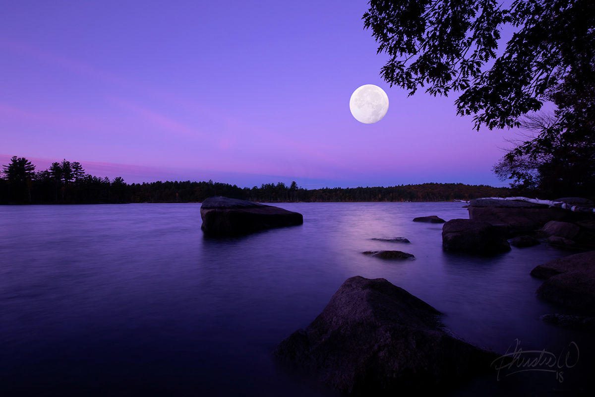 Full Hunter's Moon at Tower Hill Pond