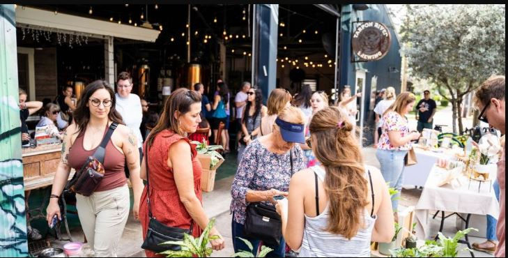 Flamingo Flea Summer Hours