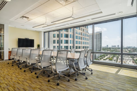 Carr Workplaces Las Olas