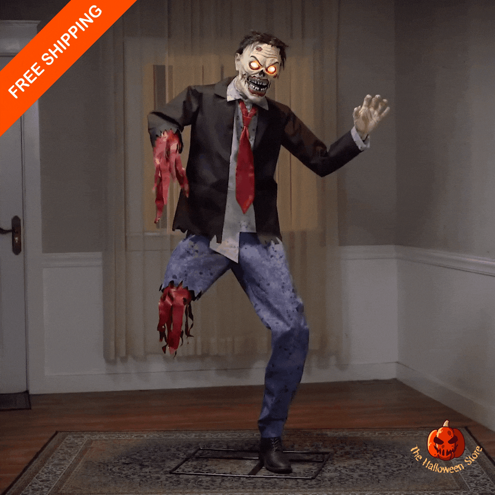 Fracture Zombie Animated Prop -5.9ft