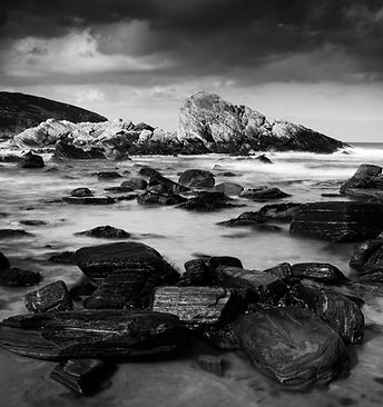 ds1-sandy beach-bw-port vasgo-spring-131032024-3317.jpg