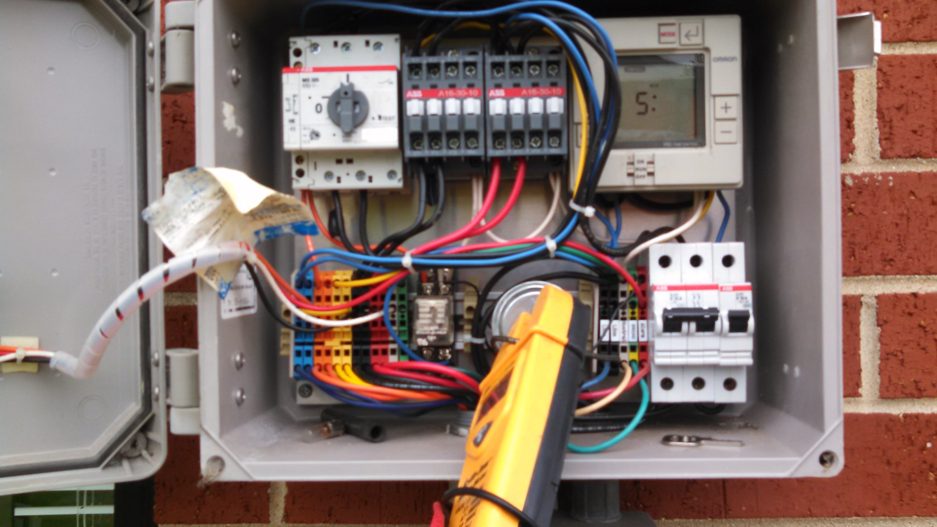 Sybr-Aer control panel