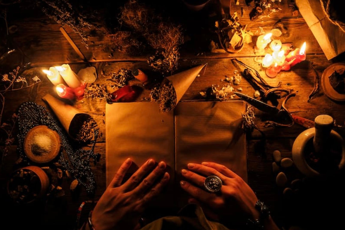 Akashic data reading: قراءة البيانات الأكاشية