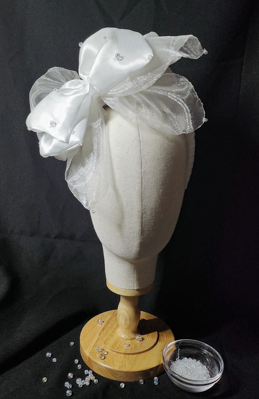 Thumbnail: White Bow Headband
