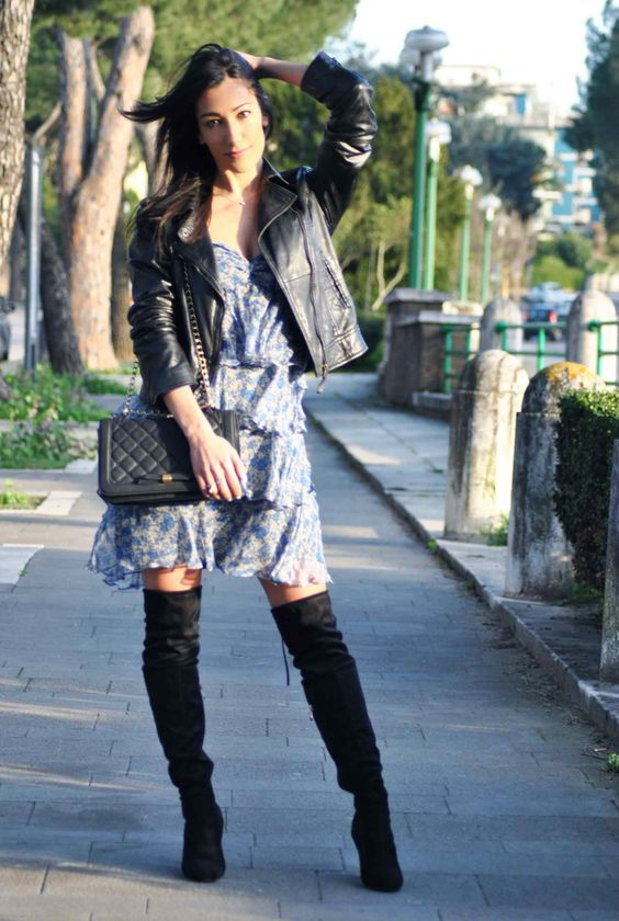 Abito con ruches & cuissardes, balze, volant, vestito, dress, stivali ginocchio, overknee, tendenze, trend, moda outfit primavera 2016, spring, boots, high heels, ootd, look, moda 2016, fashion, trend chic - outfit fashion blogger Heels Allure by Marianna Farese: