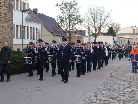 Osterfeuer in Üllnitz und Biere