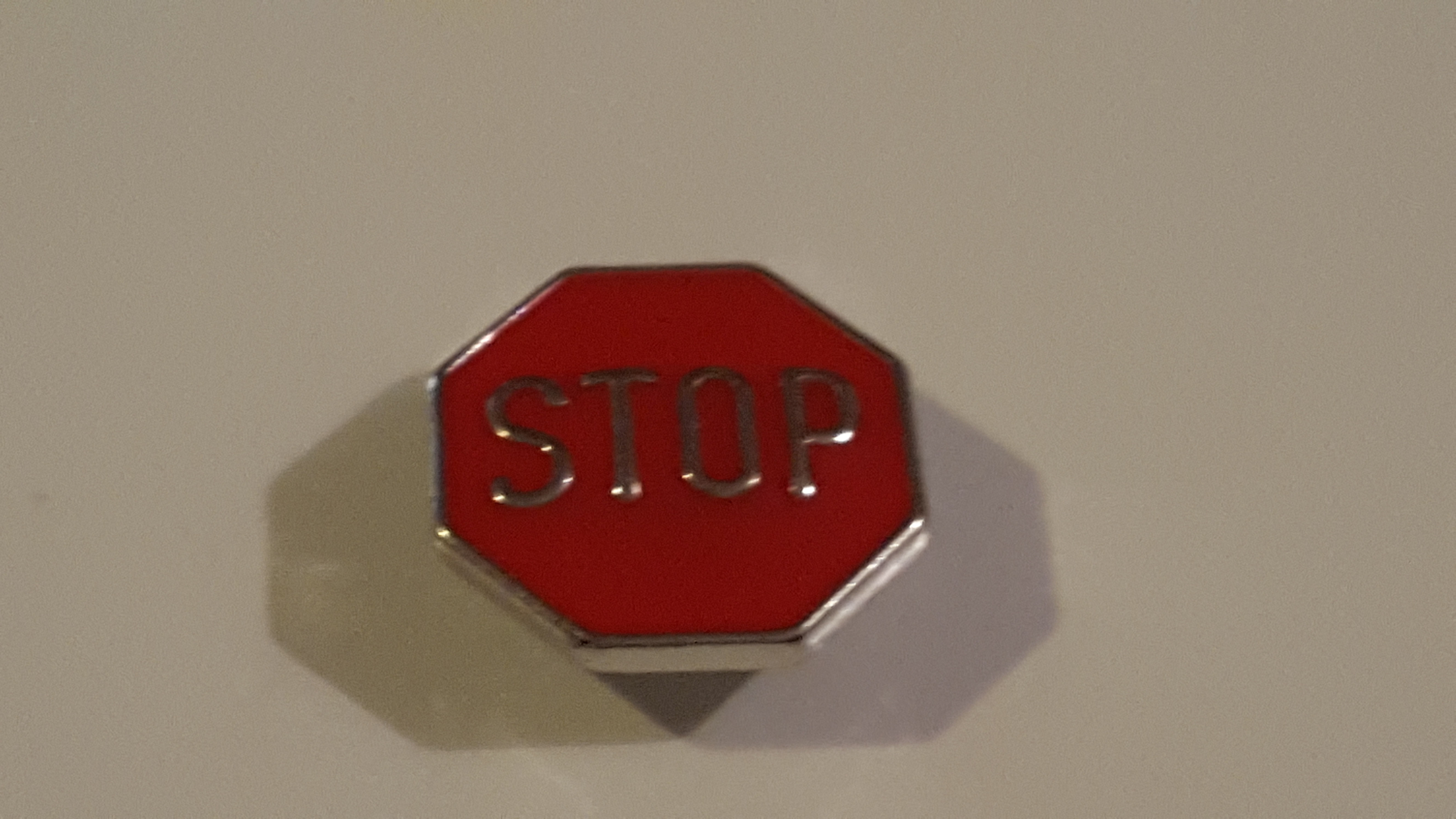 rs-1 red stop