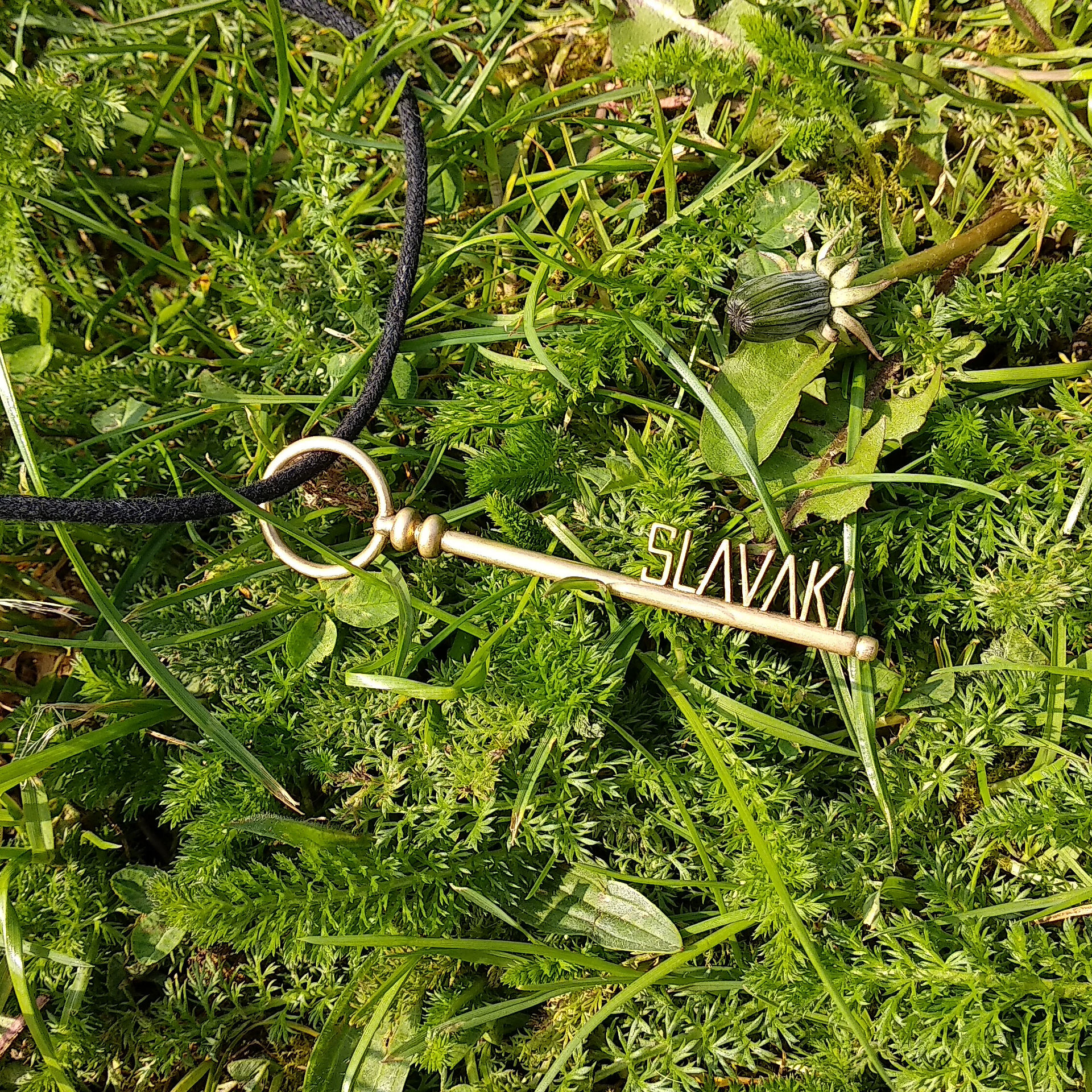 slavaki key necklace
