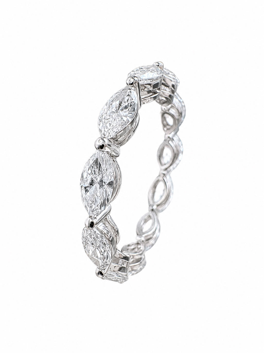 18KW Gold Marquise Lab Grown Diamond Ring