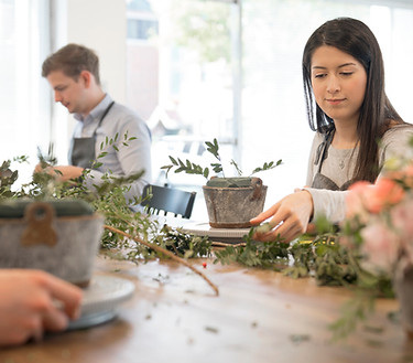 Flower Arrangments Class