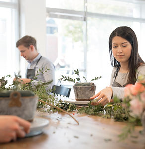 Flower Arrangments Class