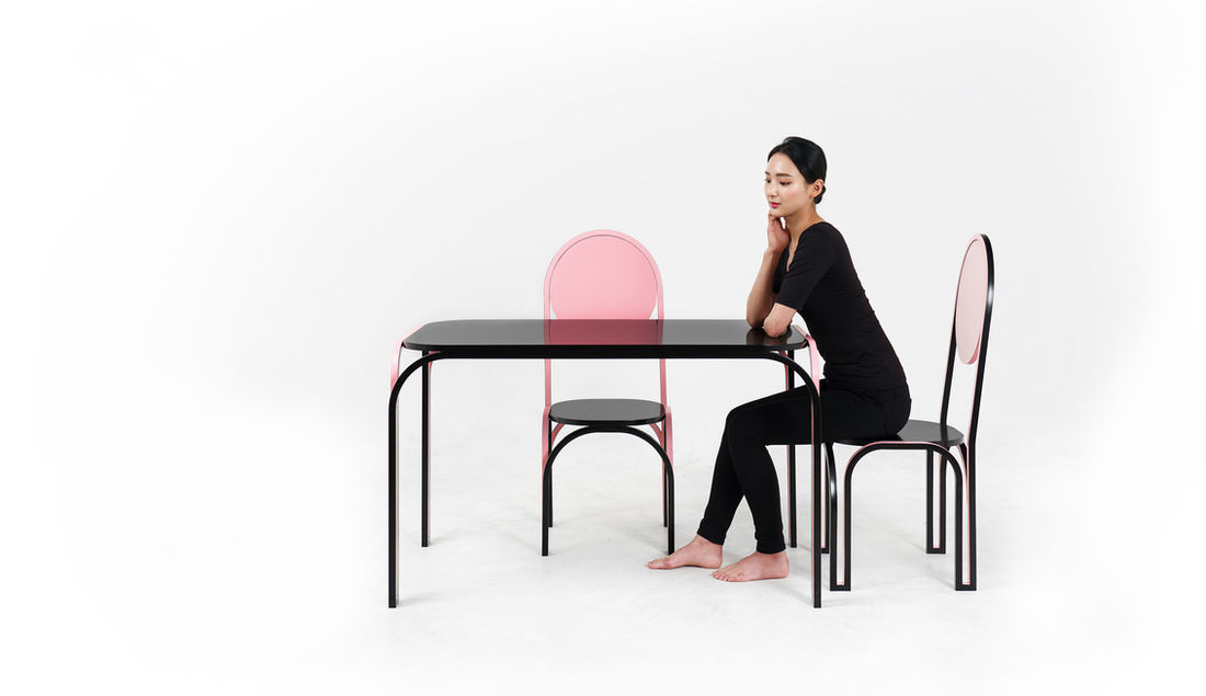 Flowing Table, Flowing Chair