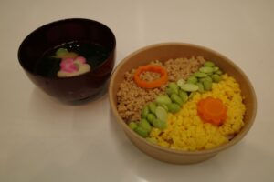 調理実習 「三色そぼろ丼」