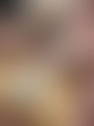 Almond-Blondie Cupcakes