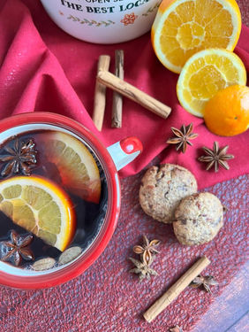 GLÜHWEIN MIT AMARETTO