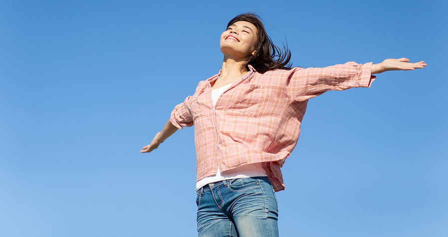 shutterstock_1989004064_edited.jpg