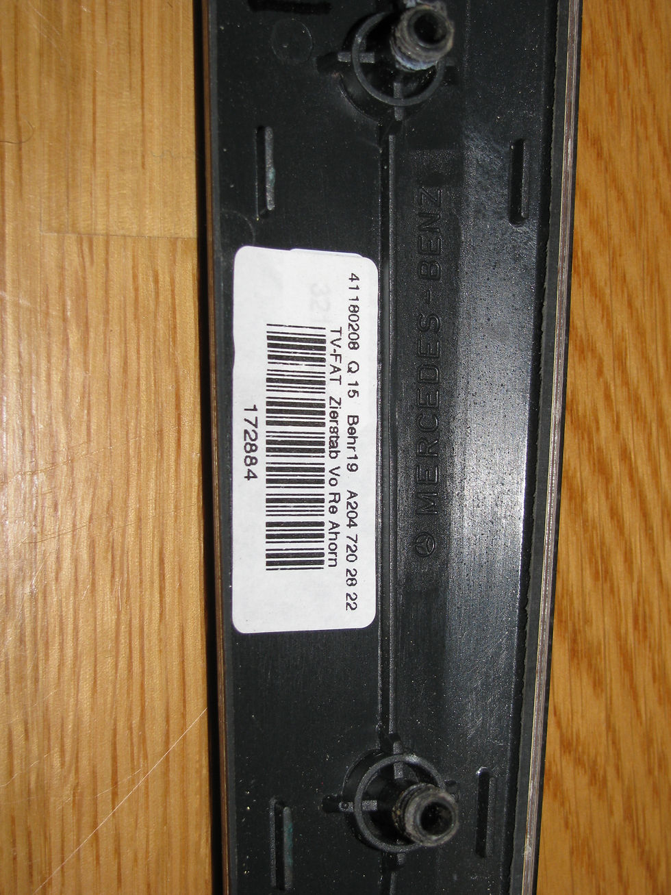 Миниатюра: Деревянные вставки карты двери Mercedes C204