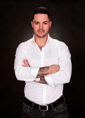 Fitness Training für Kraft und Definition.