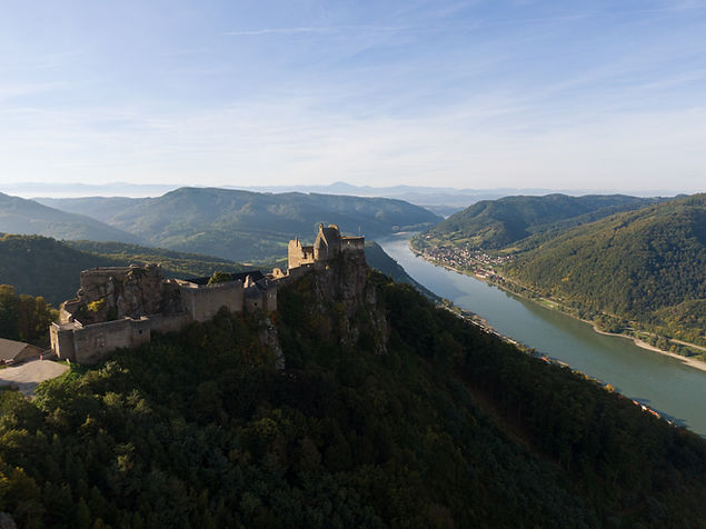 joachim-pressl--amVEJbh6WI-unsplash.jpg