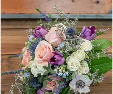 Petite bouquet in lavender and peach
