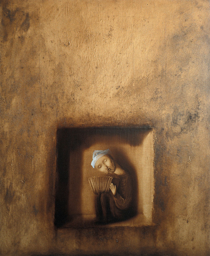 Man with paper hat playing the accordion by artist Sebastián Picker.