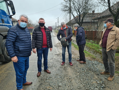 Primarul comunei Șoimuș: „Ne asumăm starea drumului județean pe raza localității Bălata” (VIDEO)