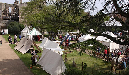 Newark Castle Living History Pikes and Plunder Overtons.jpg