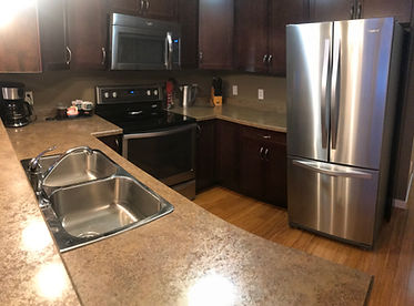 Geiler Corner Kitchen in Cabin 2 - Wasagaming Manitoba - clear lake cabin rentals - 3 bedroom