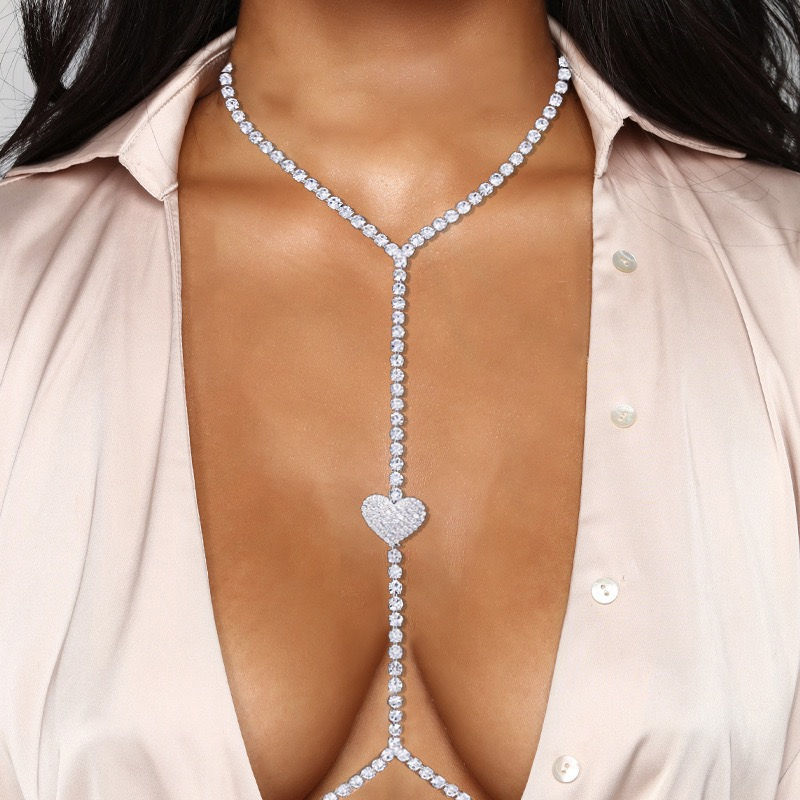 Heart of Elegance Diamond Lariat Chest Chain