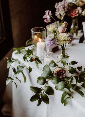March wedding in New England winter decor
