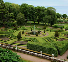 Elegant Gardens