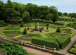 Elegant Gardens