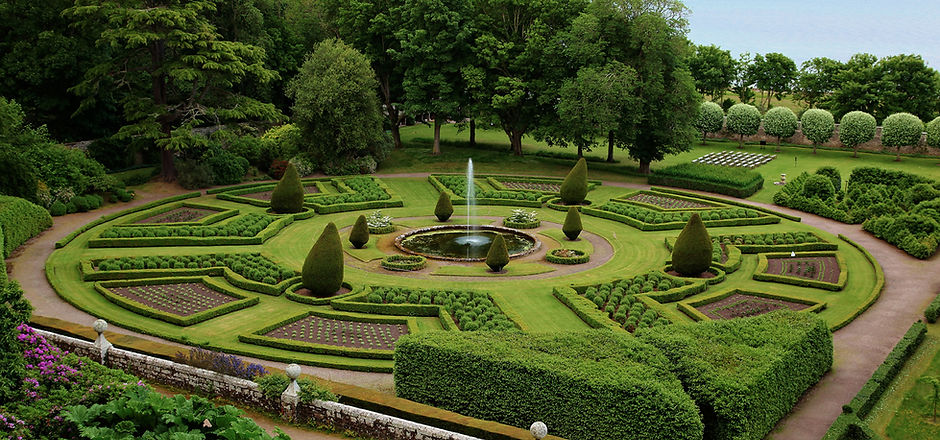 Elegant Gardens