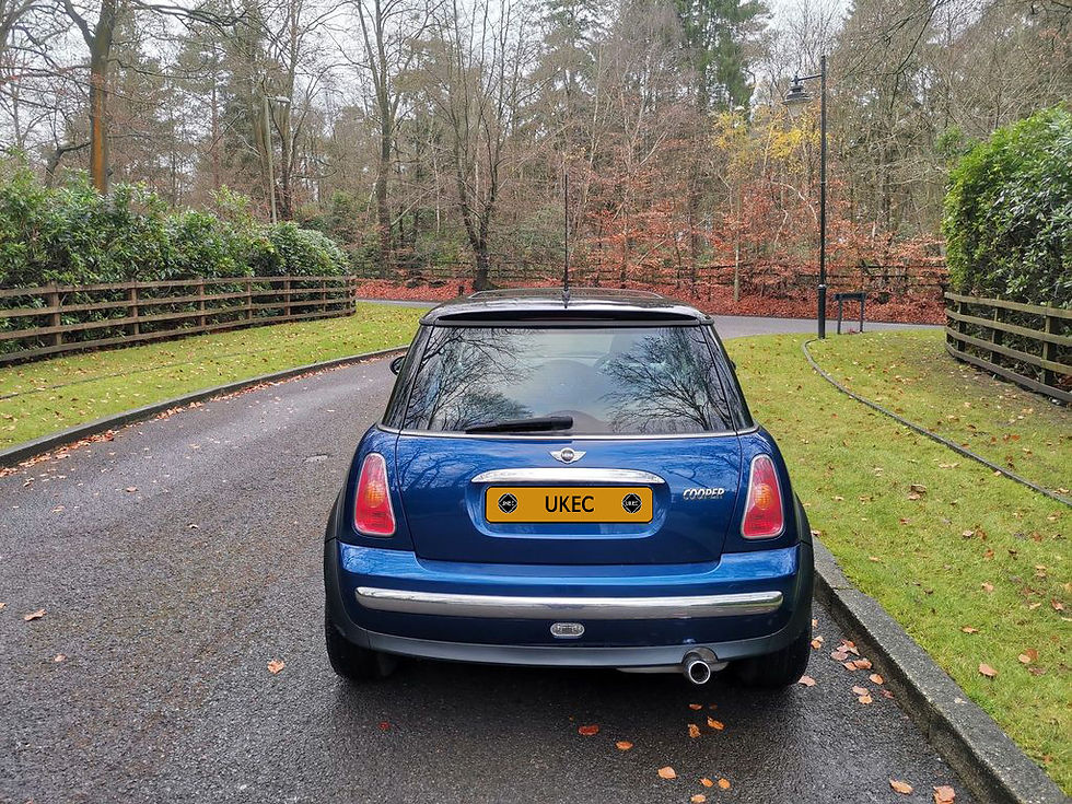Thumbnail: MINI Cooper (2004)