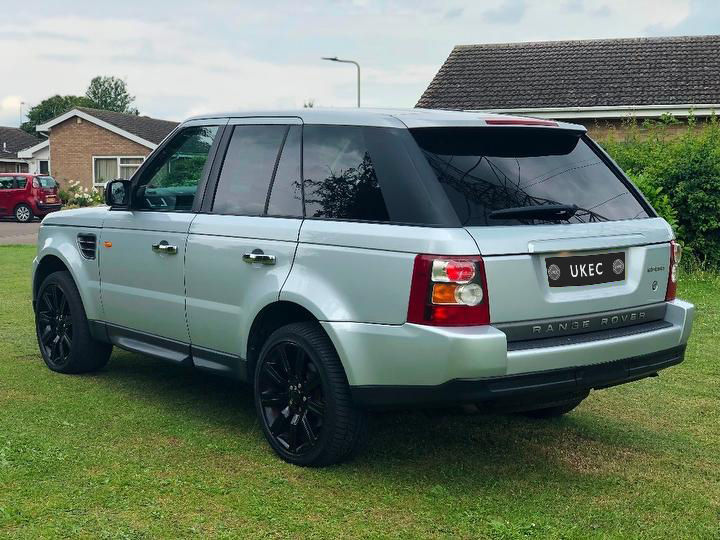 Thumbnail: Land Rover RANGE ROVER SPORT (2006)