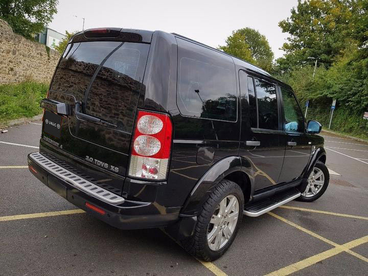 Thumbnail: Land Rover DISCOVERY 4 (2009)