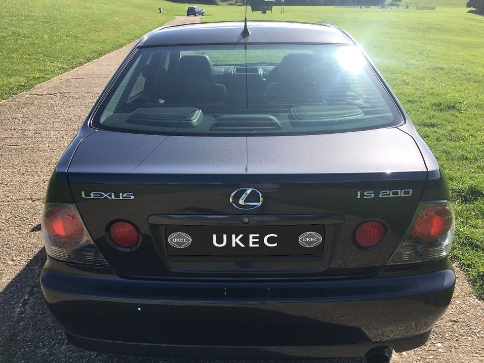 Thumbnail: LEXUS IS200 (2003)