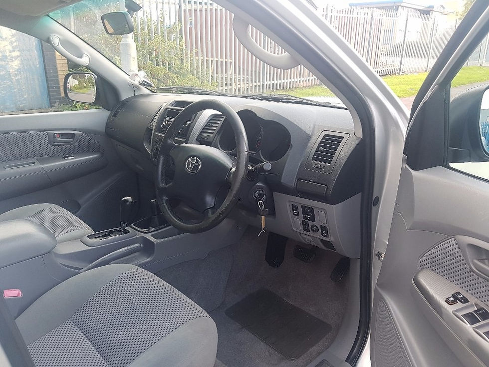 Thumbnail: TOYOTA Hilux (2007)