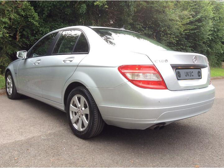 Thumbnail: MERCEDES BENZ C180 (2010)